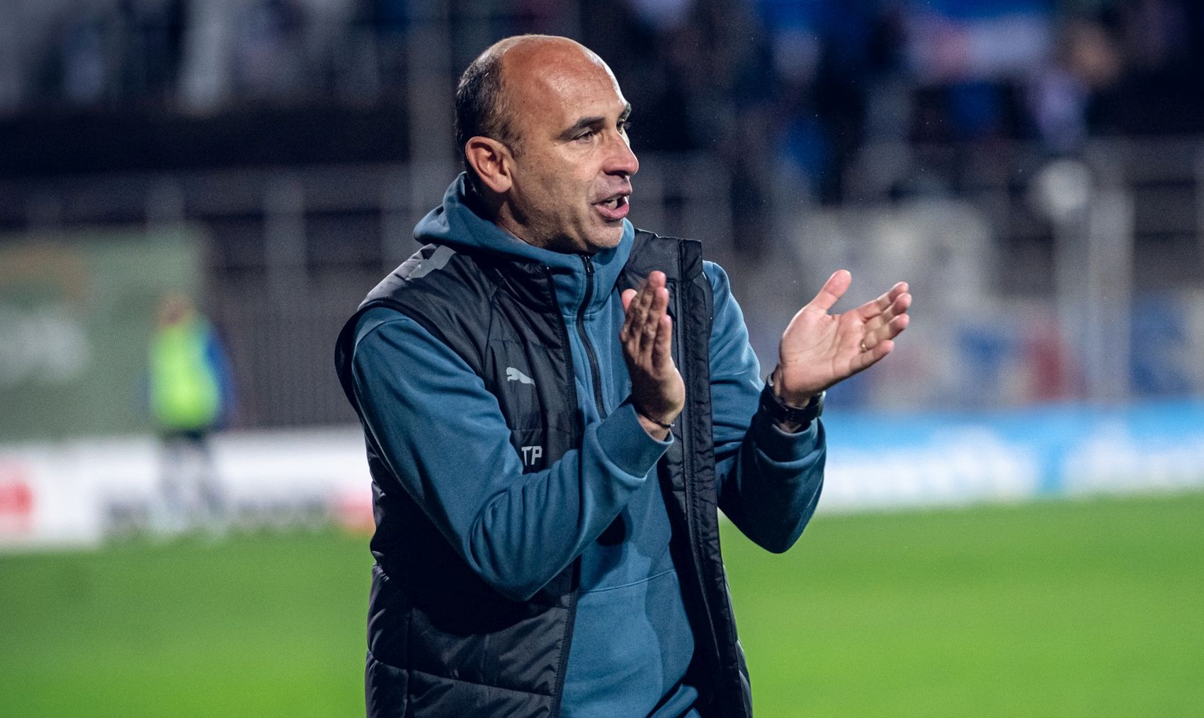 VIDEO: Tren�r Pol�ch po utk�n� v Chrudimi