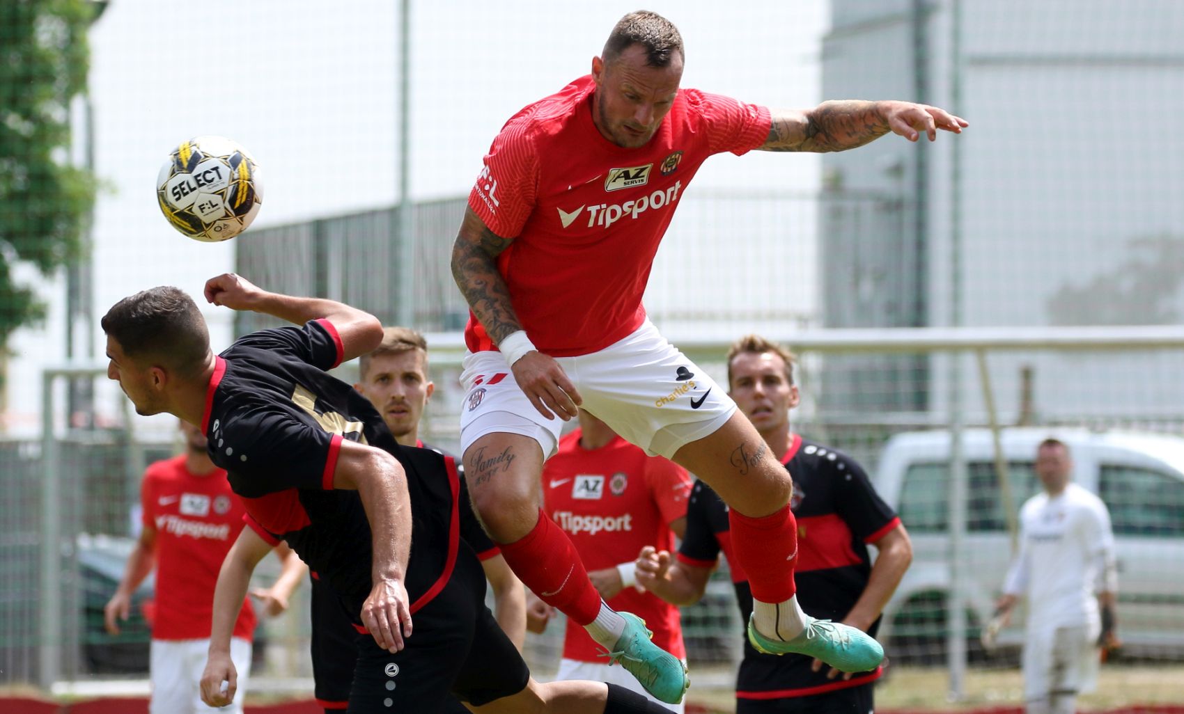 VIDEO: Zbrojovka porazila P�chov, rozhodl Grane�n�