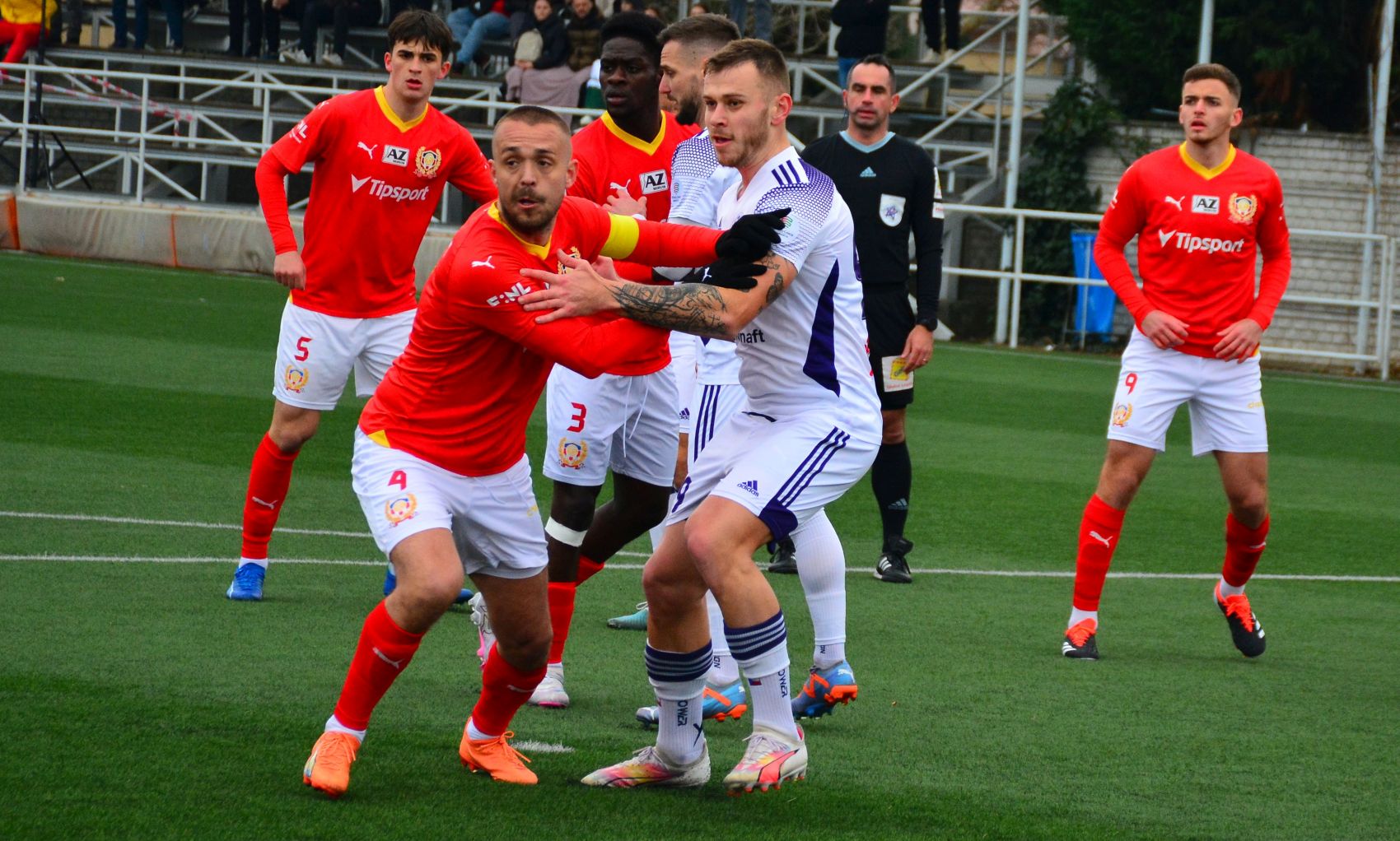 VIDEO: Sest�ih utk�n� s Kom�rnem