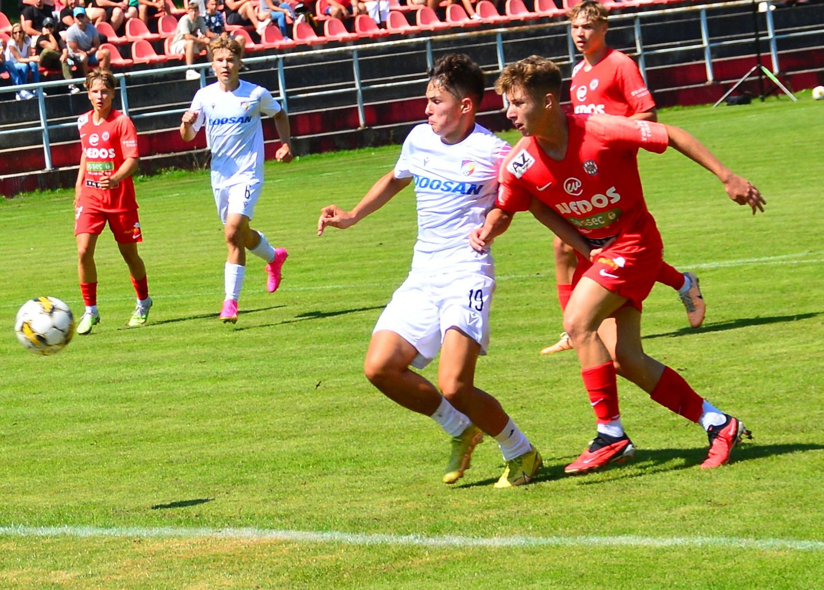 U19: Dorostenci podlehli na Slov�cku