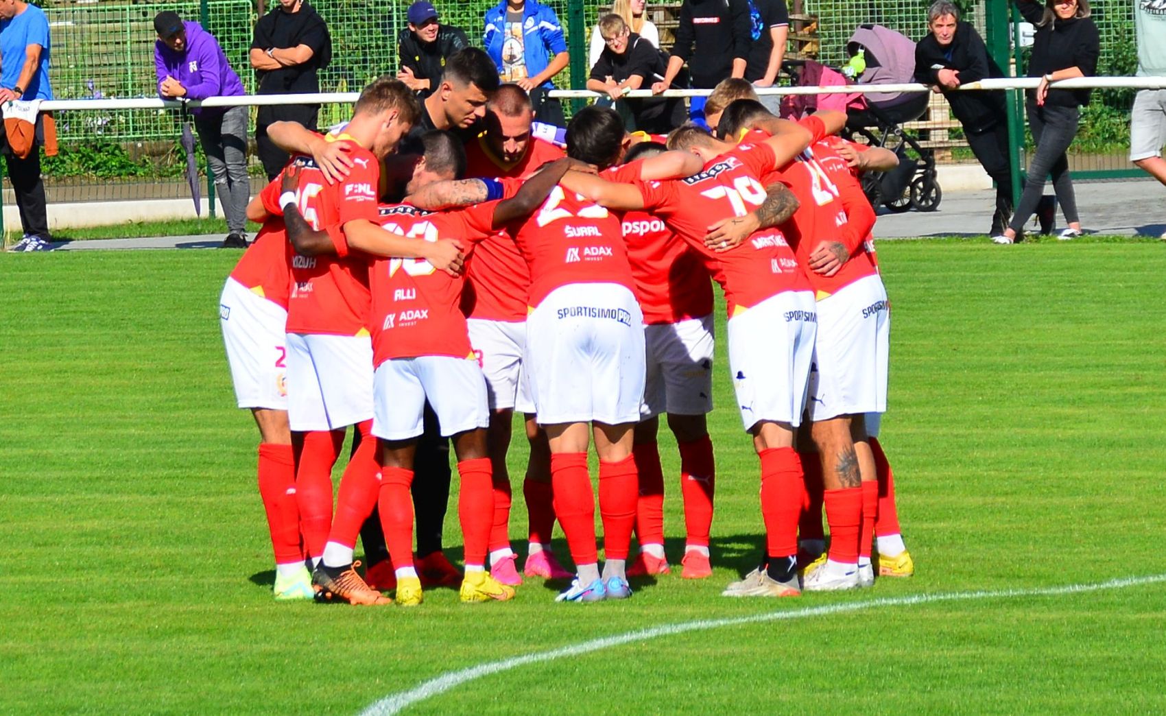 VIDEO: Sest�ih poh�rov�ho utk�n� ve �d�rci