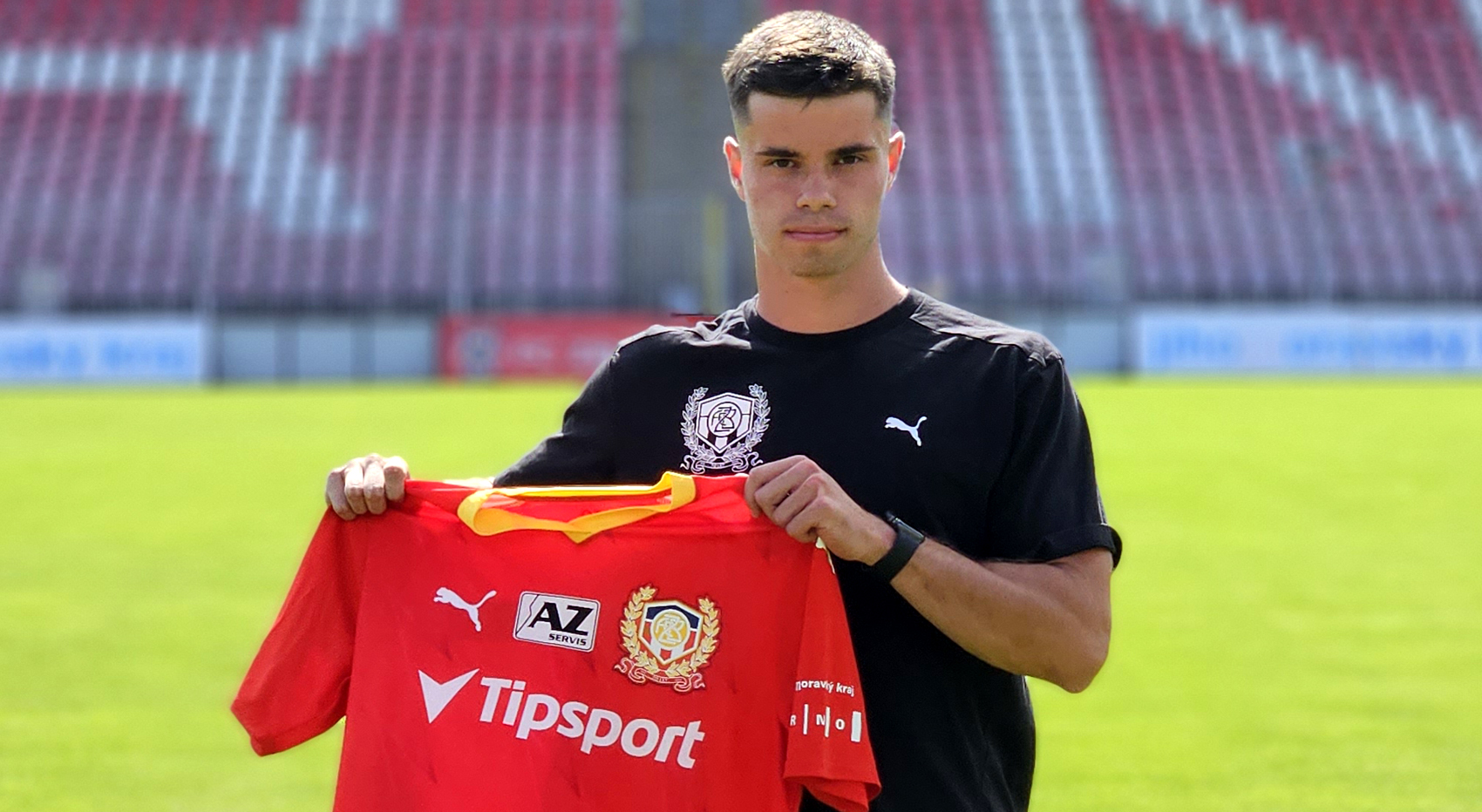 VIDEO: Tak� Nicolas Martinek u� je hr��em Zbrojovky