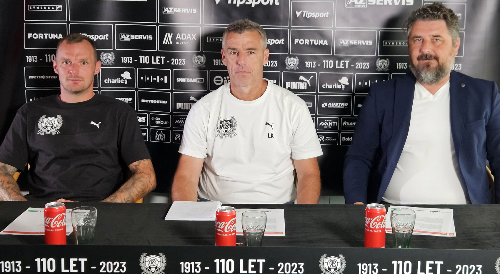 VIDEO: P�edsez�nn� tiskov� konference