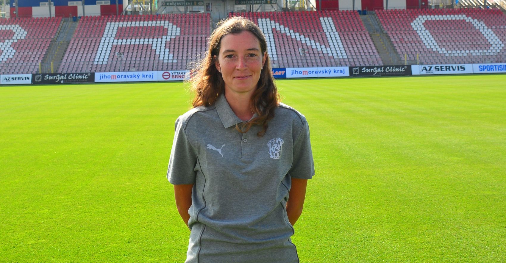 ROZHOVOR: S ��ftren�rkou Hou��ovou o nov� sez�n� Zbrojova�ek