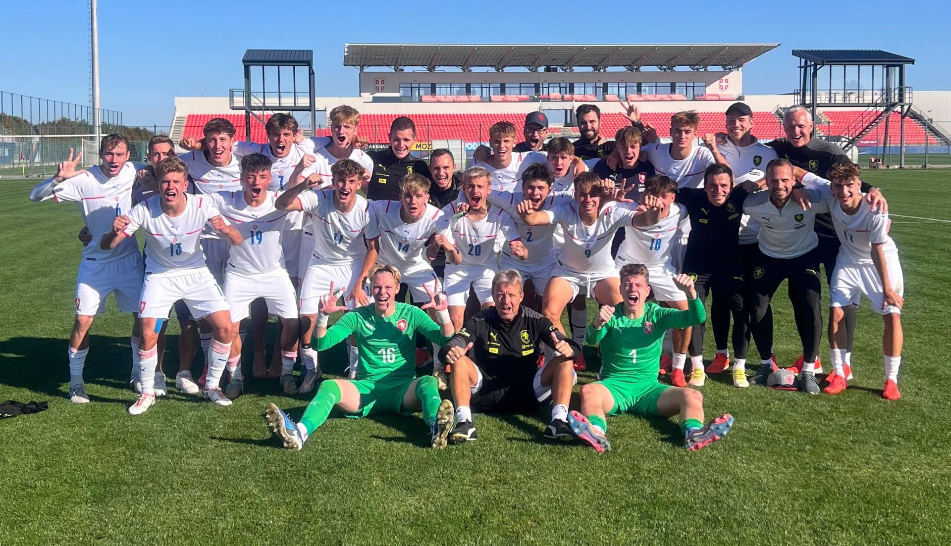 SOUHRN: Jak se da�ilo Zbrojov�k�m v reprezentaci?