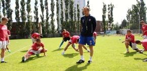 Juniorku �ek� fini� sezony, dnes hraje v Teplic�ch