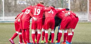 Obrat p�inesl zaslou�enou v�hru, juniorka zah�jila v�t�zn�