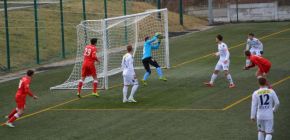 Juniorka zlomila Slov�cko v z�v�ru utk�n�