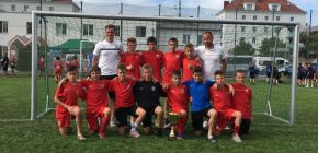 U12: Zbrojov�ci skon�ili t�et� na siln� obsazen�m turnaji ve V�dni!