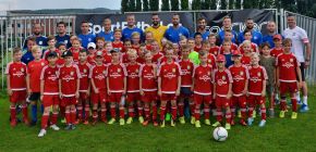 VIDEO: D�ina i radost - takov� byly letn� Coerver kempy!