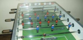 O v�kendu prob�hl prvn� turnaj fanou�k� ve stoln�m fotb�lku