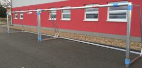 Do Tr�ninkov�ho centra dorazily prvn� bezpe�n� branky