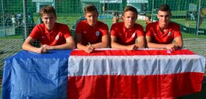 Zbrojovka se znovu z��astn� Dne n�bor� na Krav� ho�e