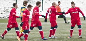 S�lu Zbrojovky otestuje v p��pravn�m dvojutk�n� slovensk� Tren��n