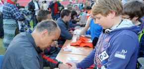 FOTOGALERIE: Autogrami�da po skon�en� sezony