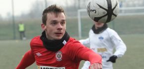 Jozef Doln� vyv�zl se zlomeninou spodiny lebe�n�, mozek po�kozen nen�, ve st�edu jde dom�