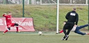 Zbrojov�ci na hostov�n�: Kunc�v g�l na body nesta�il, Hala�ka trefil rem�zu