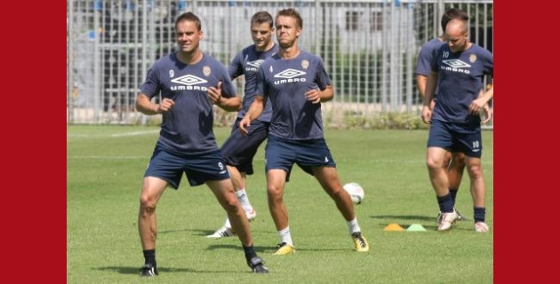 Do Rakouska odjede �ty�iadvac�tka hr���