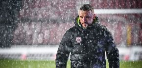 Tren�r �ustr p�ed utk�n�m s Prost�jovem