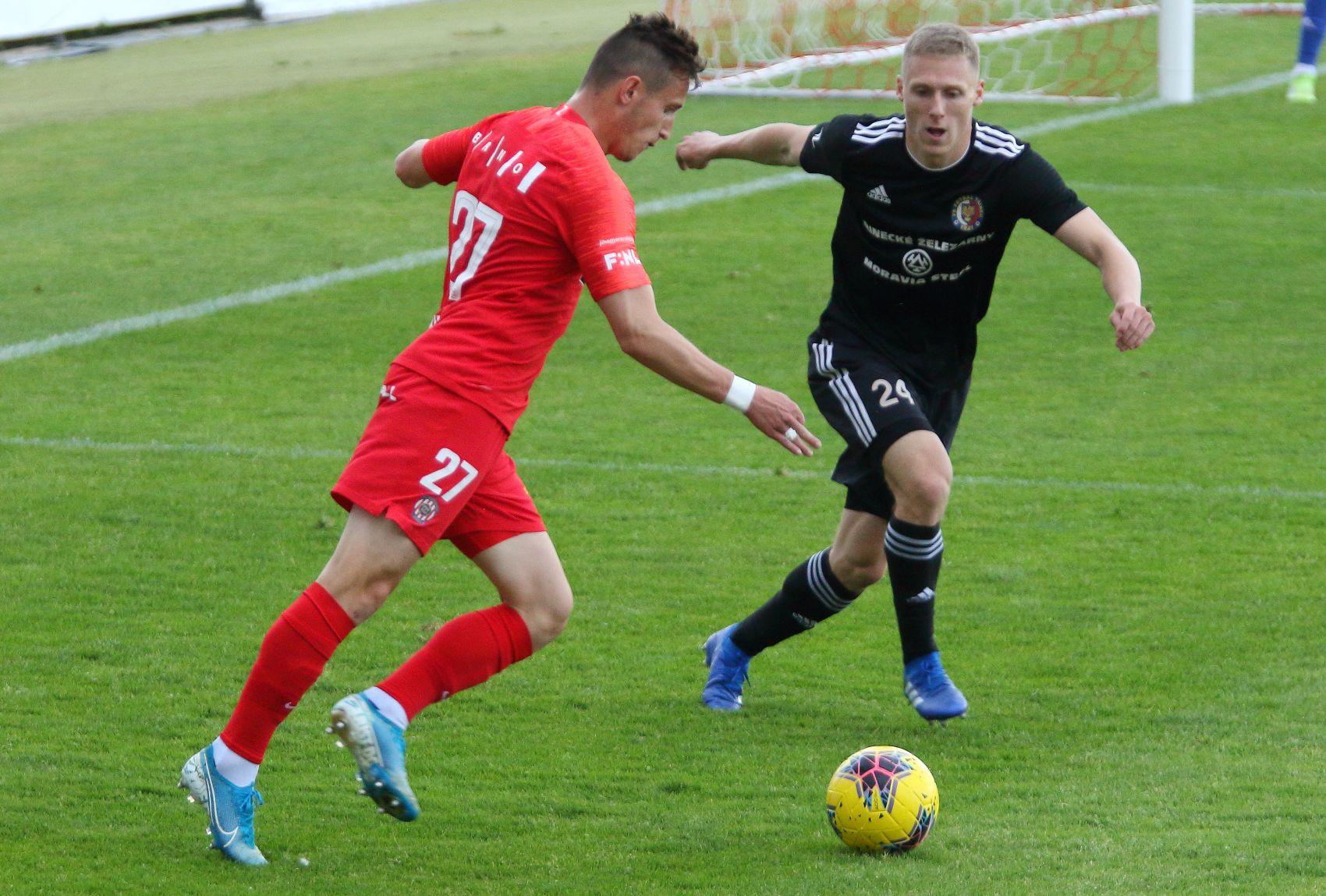 Dami�n Bari� prodlou�il ve Zbrojovce smlouvu