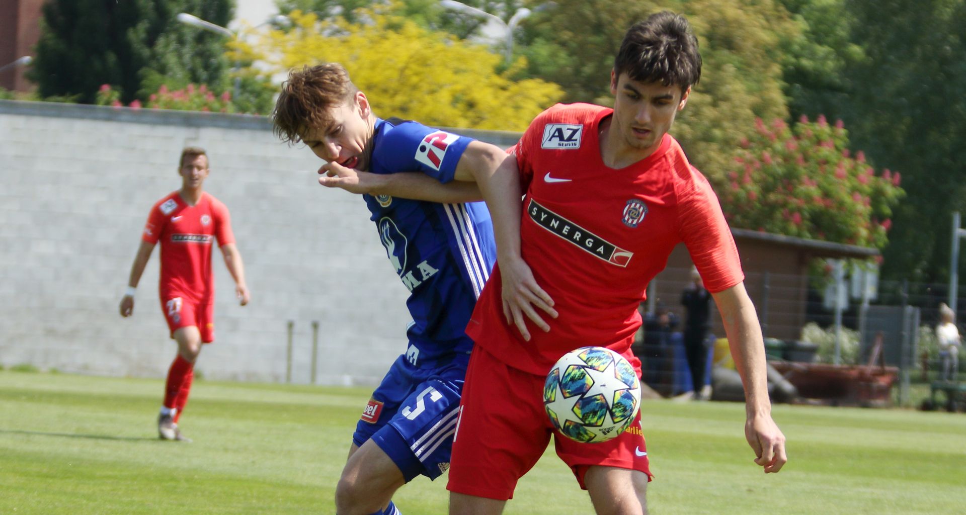 V prvn�m utk�n� na h�i�ti Olomouce prohr�v�me 1:3