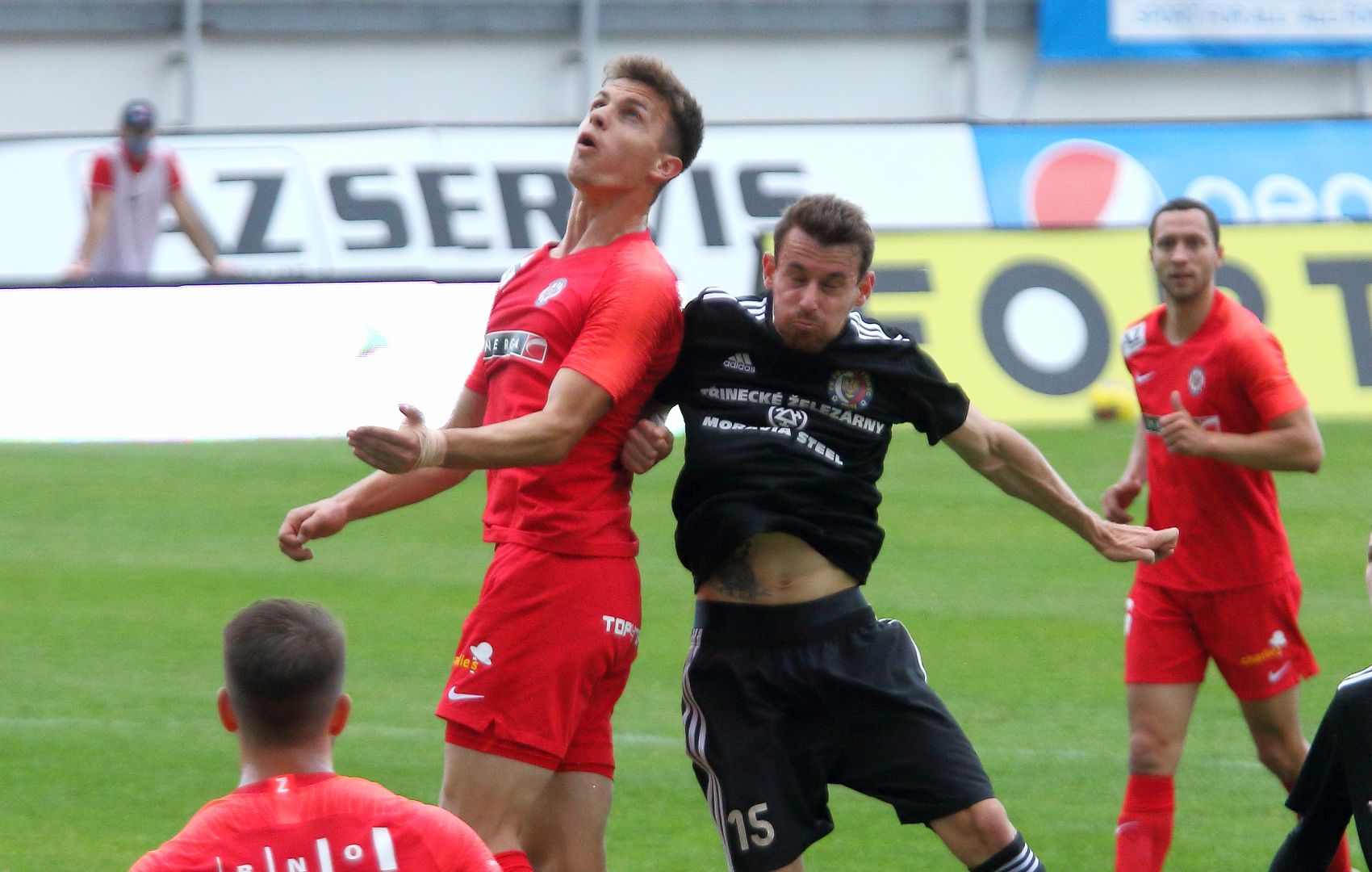 VIDEO: Posledn� dobou n�m standardky celkem jdou, cen� si R�sek