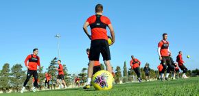 VIDEO: �est� den na soust�ed�n�