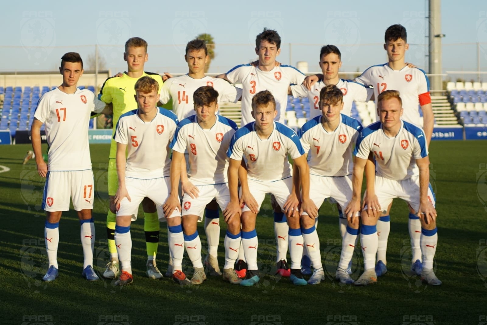 SOUHRN: Zbrojov�ci v reprezentaci