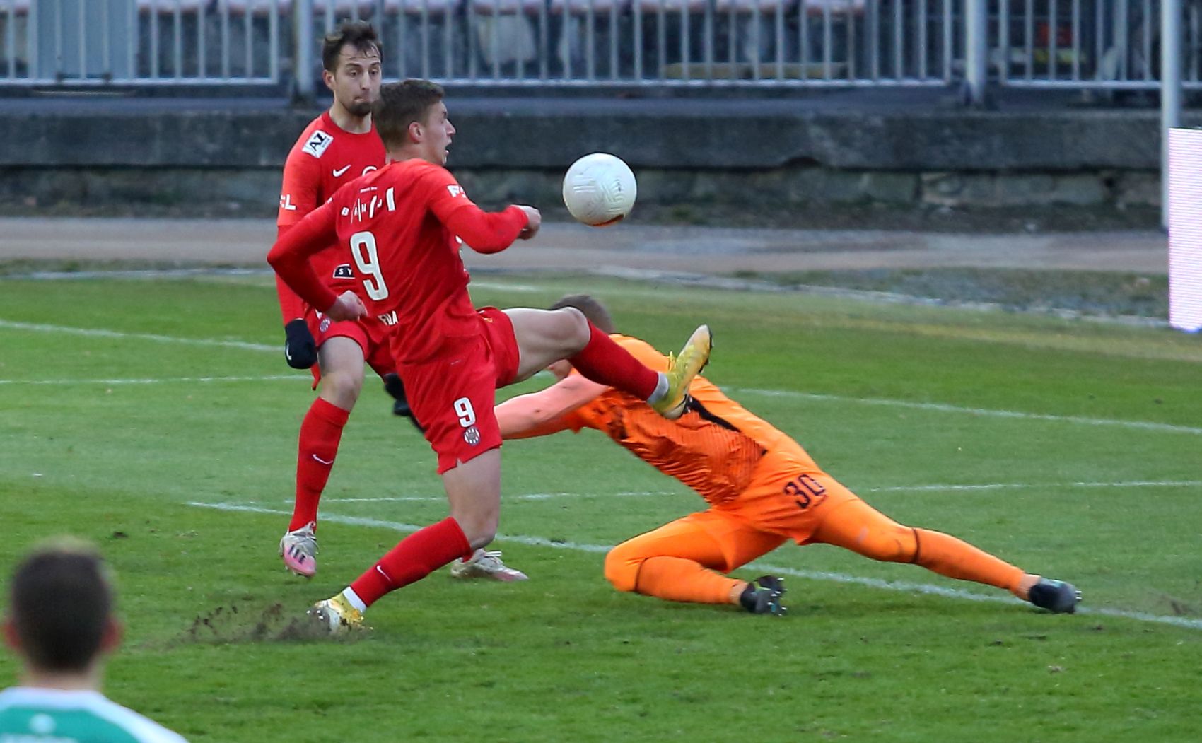 Fila o prvn�m g�lu: Je to vzpruha, ale z t�mov�ho hlediska je to �patn�