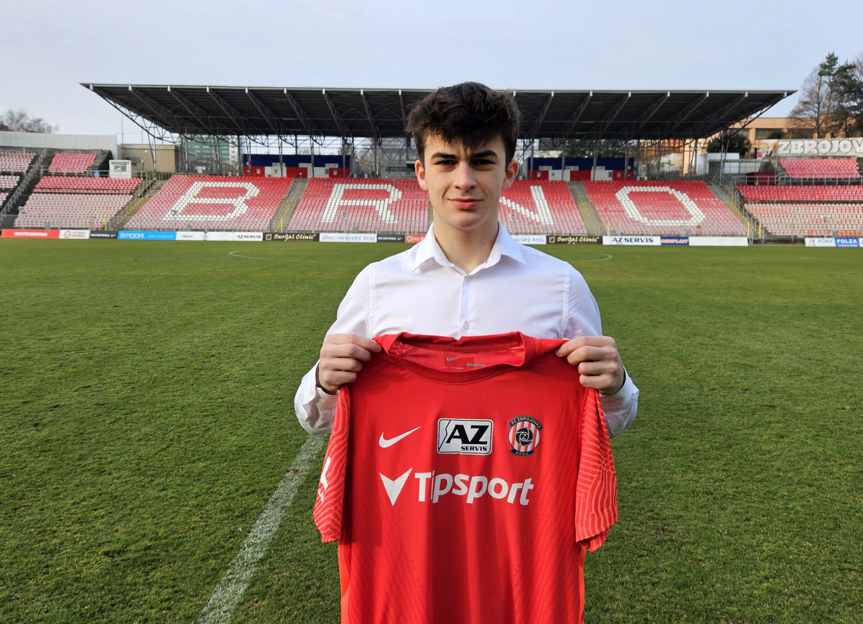 Profesion�ln� smlouvu podepsal dorostenec Ji�� Hamza!